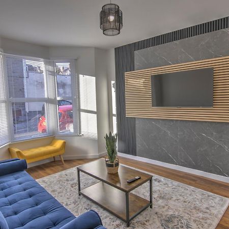 Stunning Brand New Home In St George Bristol Ngoại thất bức ảnh